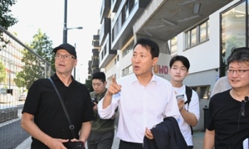 艾灸与红外线灯的区别-【艾灸好还是红外线好】艾灸和红外线烤灯的区别 - 艾灸火烤与红外线区别网